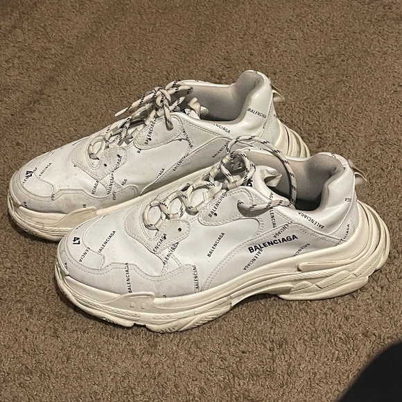 Balenciaga sneakers - Picture 1 of 2